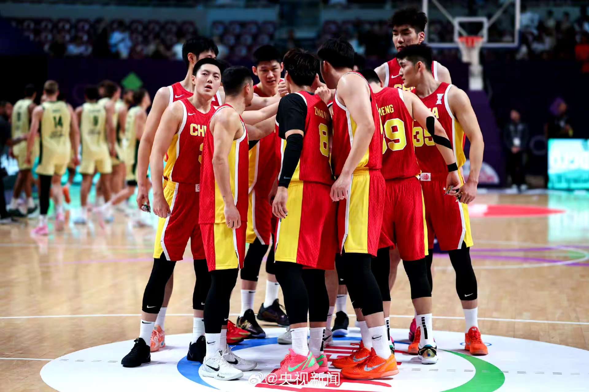 关于山东男篮训练开放日，今晚篮板制胜引欢呼，NBA常规赛在即，轮换策略成焦点的信息-MK sports